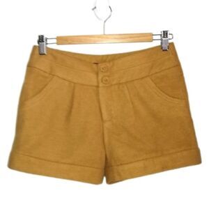 Tan Neutral Colors Warm Mid-Rise Winter Shorts Size Medium